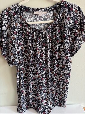LOFT Black Floral Short-Sleeve Gathered Neck Blouse